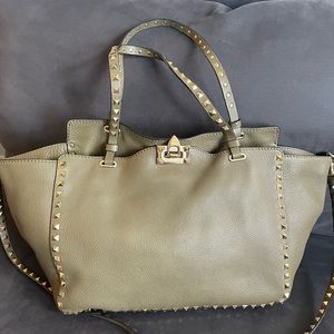 Valentino Garavani Rockstud bag